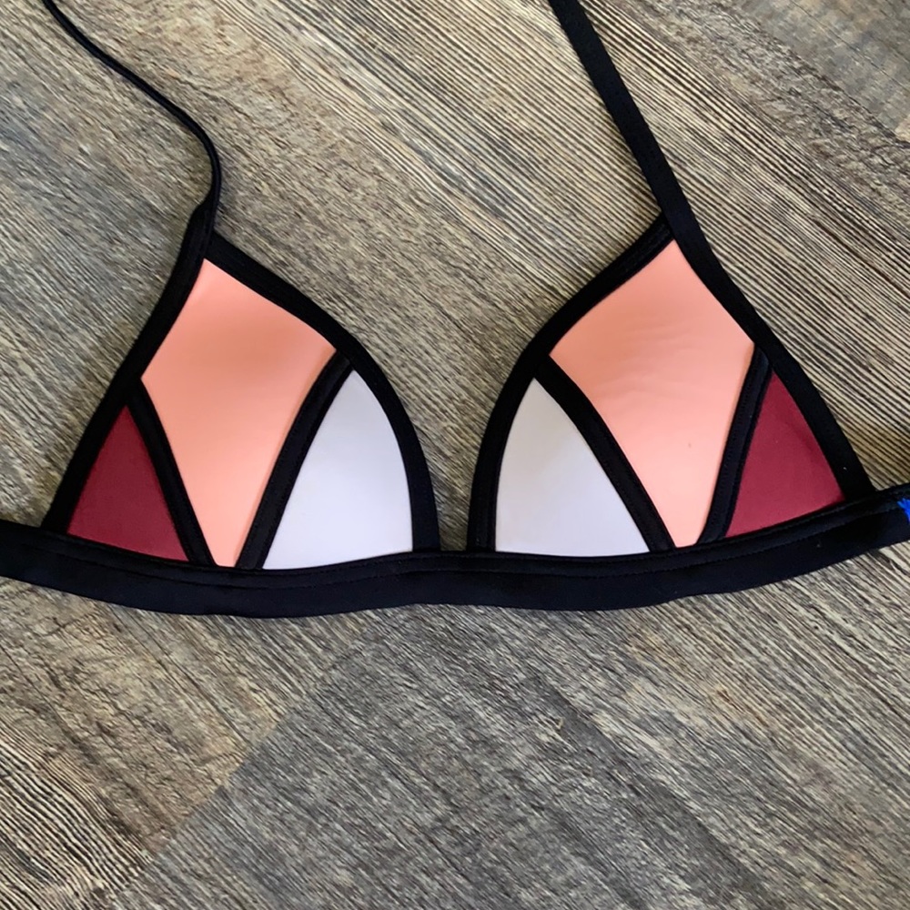 Bathing suit top